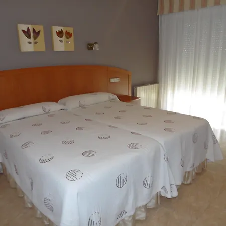 Szálloda Miramar 2** Superior 2*