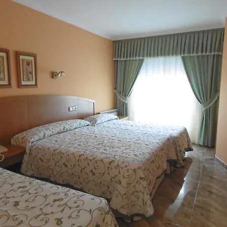 Szálloda Miramar 2** Superior 2*