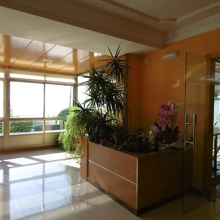 فندق Miramar 2** Superior 2*