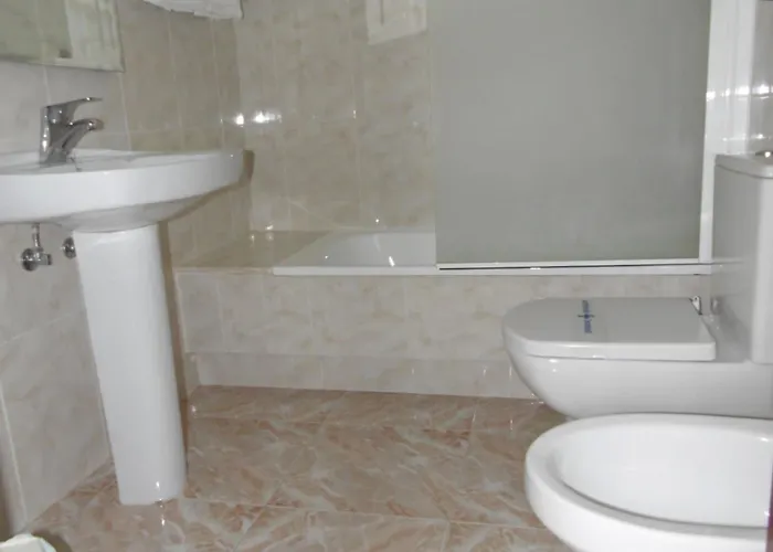 Miramar 2** Superior Otel